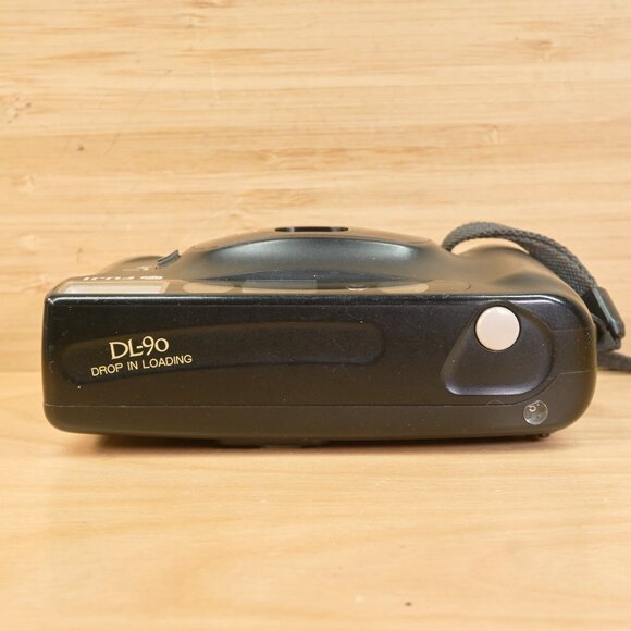 Fujifilm DL-90 / 35mm Point and Shoot Film Camera / Compact / Tested & Working - Picture 3 of 8